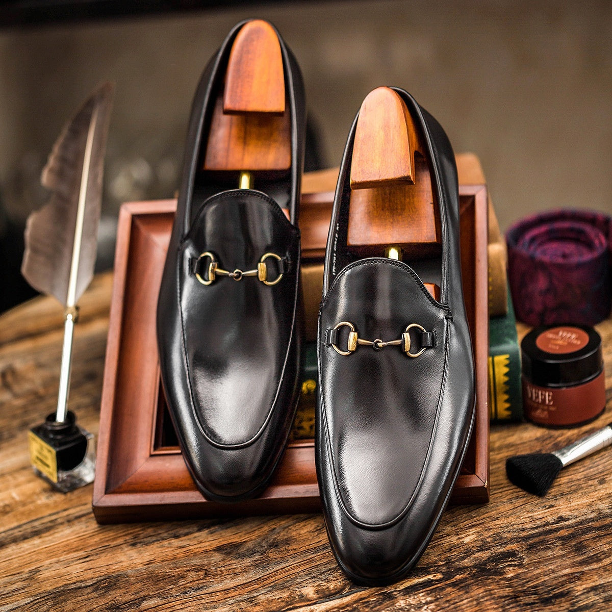 Horse bit Leather Shoes Round Toe Casual