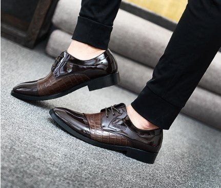 Autumn Pattern Pointed Leather Business Dress Shoes