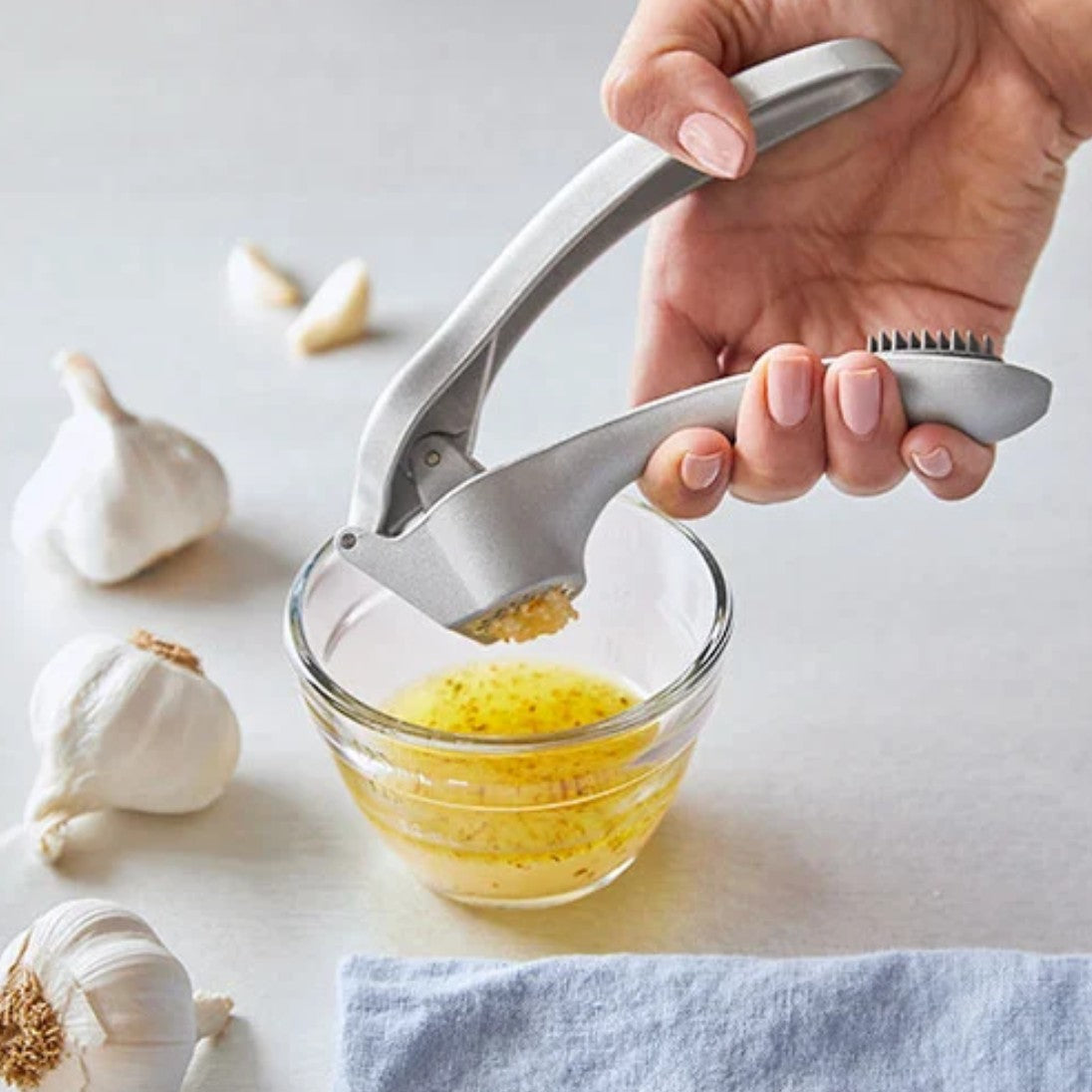 Pampered Chef Garlic Press #2576