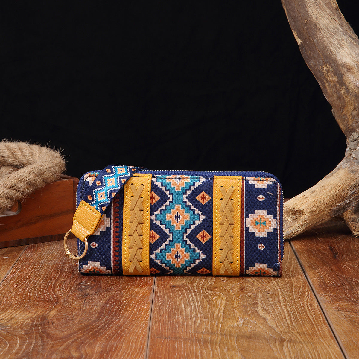 Vintage Cotton and Linen Printed Bohemian Hand-Carrying Card Holder